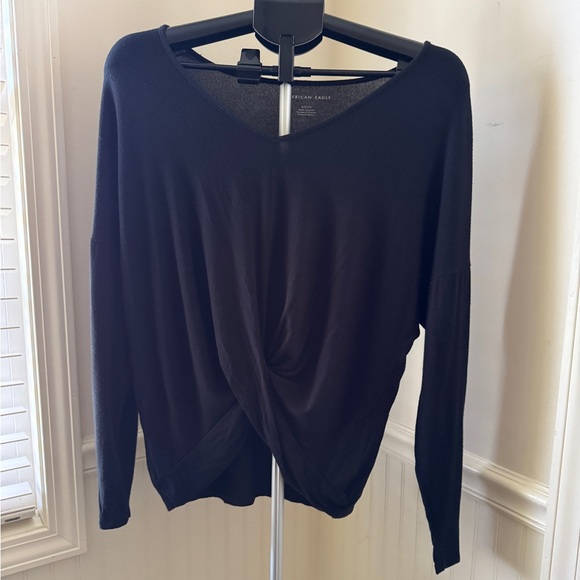 American Eagle Outfitters Tops - American Eagle Outfitters Black Twist-Front V-Neck Top